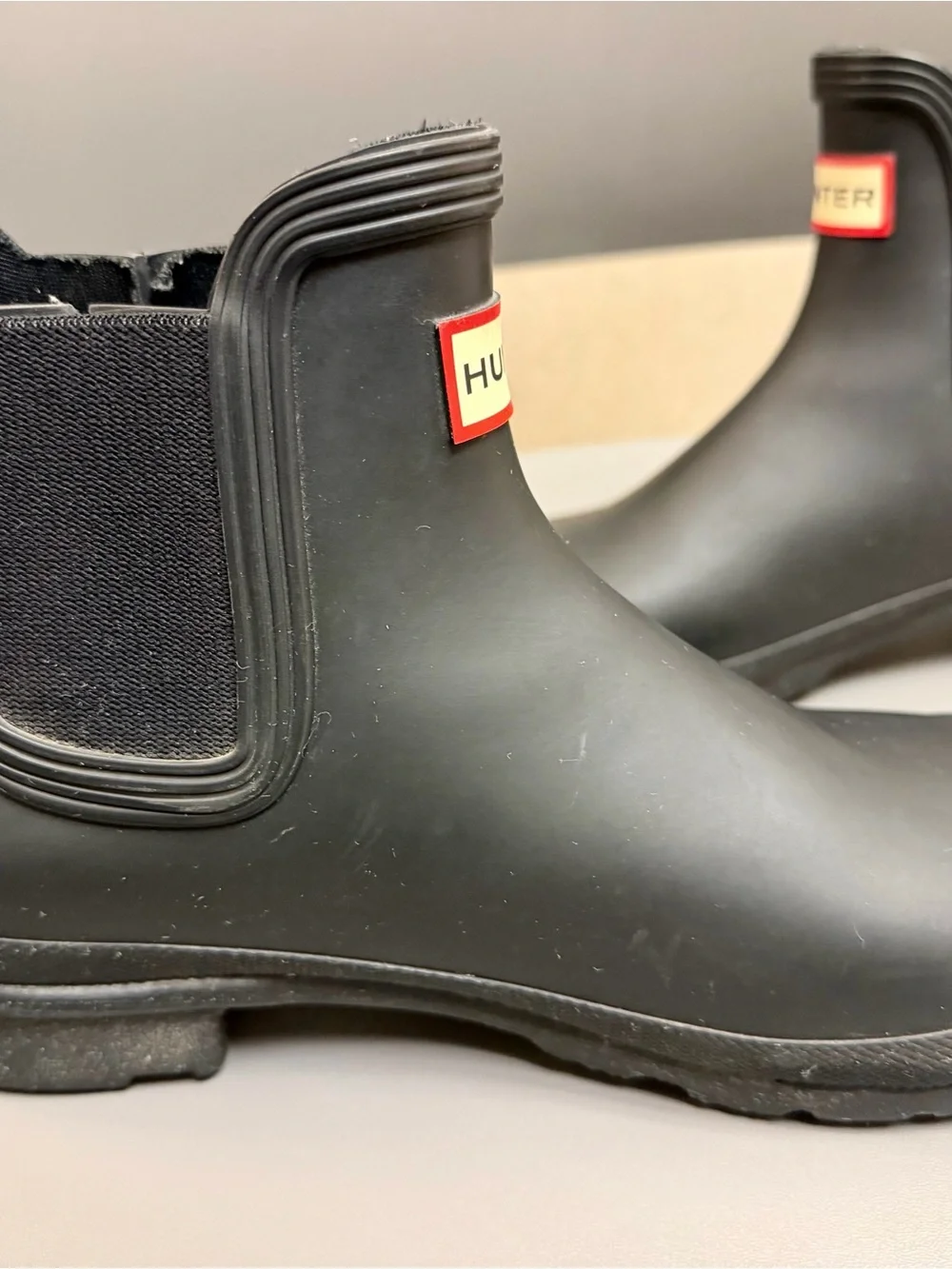 Hunter Men's Black Chelsea Rain Boots